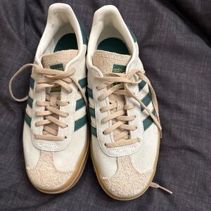 adidas Originals Women's Gazelle Bold Shoes—new